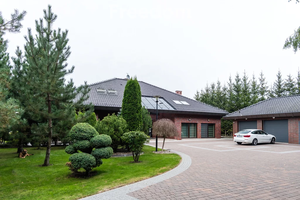 Dom 423,00 m², oferta nr , 13499/3685/ODS, Karaś