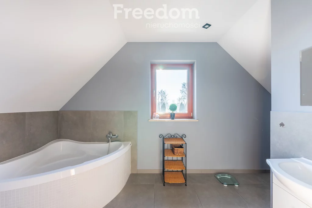 Dom 240,00 m², oferta nr , 14662/3685/ODS, Kołbiel