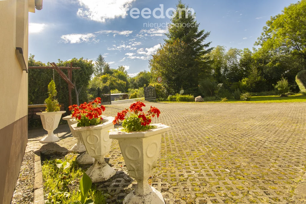 Dom 357,00 m², oferta nr , 15787/3685/ODS, Konradów