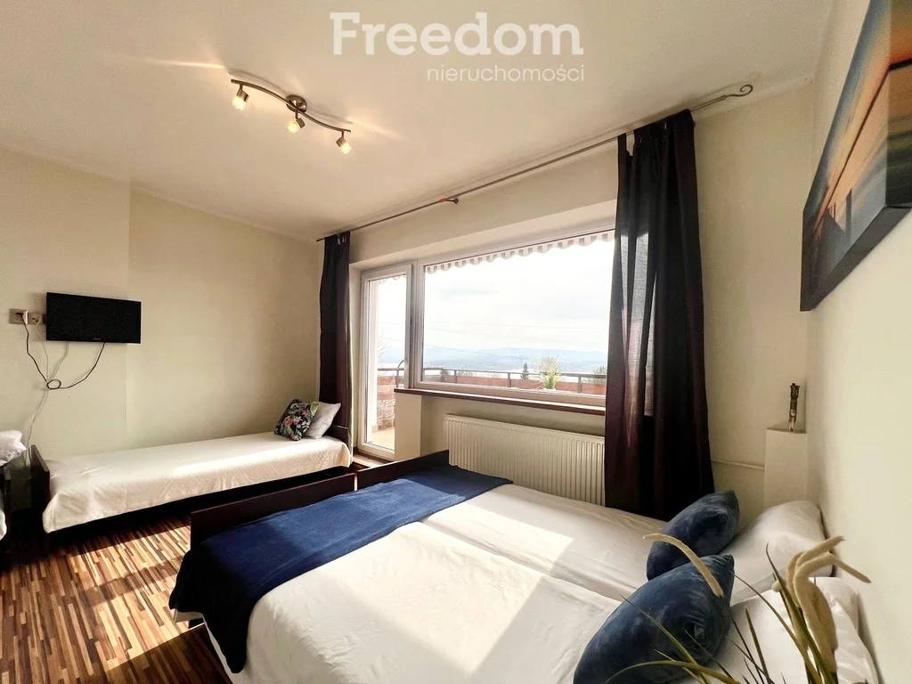 Dom 280,00 m², oferta nr , 16057/3685/ODS, Zarzecze, Łączna