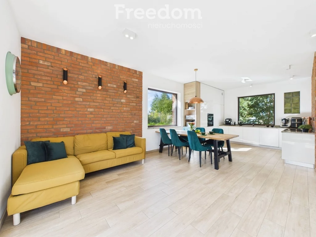 Dom 184,00 m², oferta nr , 16442/3685/ODS, Wójtowo, Miła