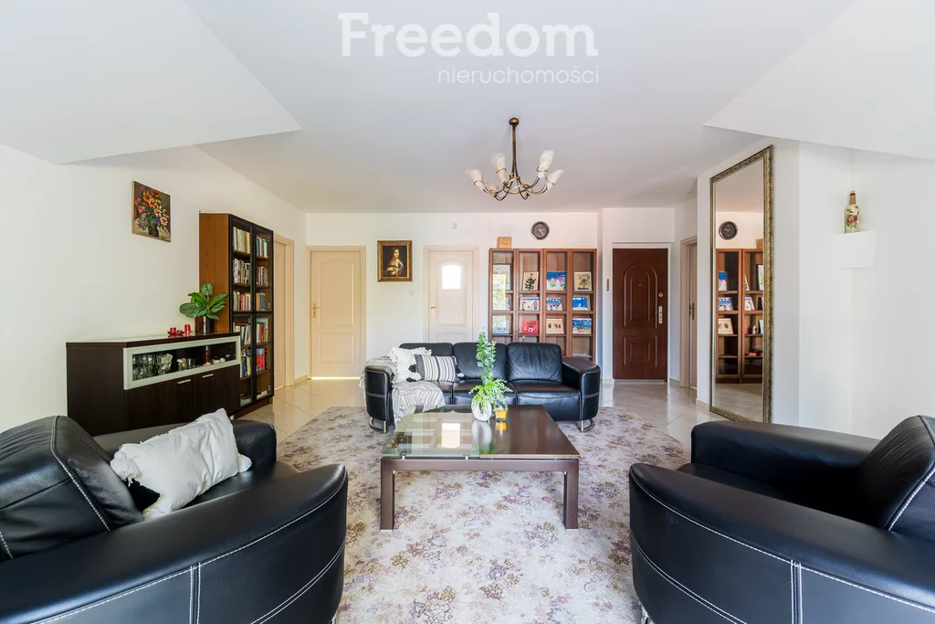 Dom i rezydencja 262,00 m², oferta nr , 14658/3685/ODS, Łoś, Prażmowska
