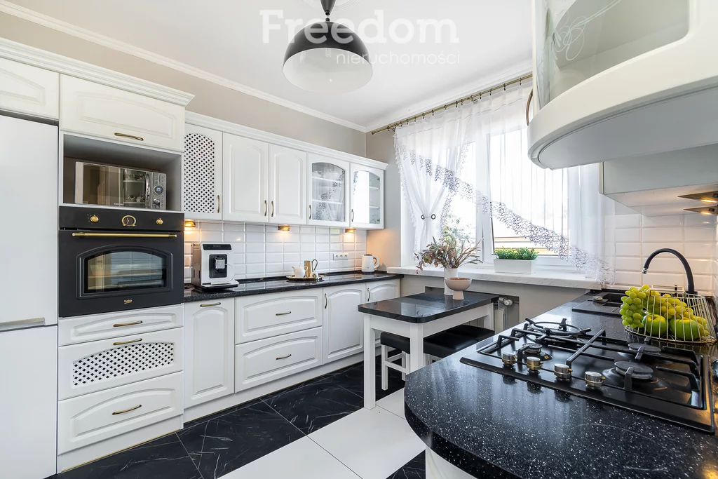 Dom 288,00 m², oferta nr , 16228/3685/ODS, Rząska, Słoneczna