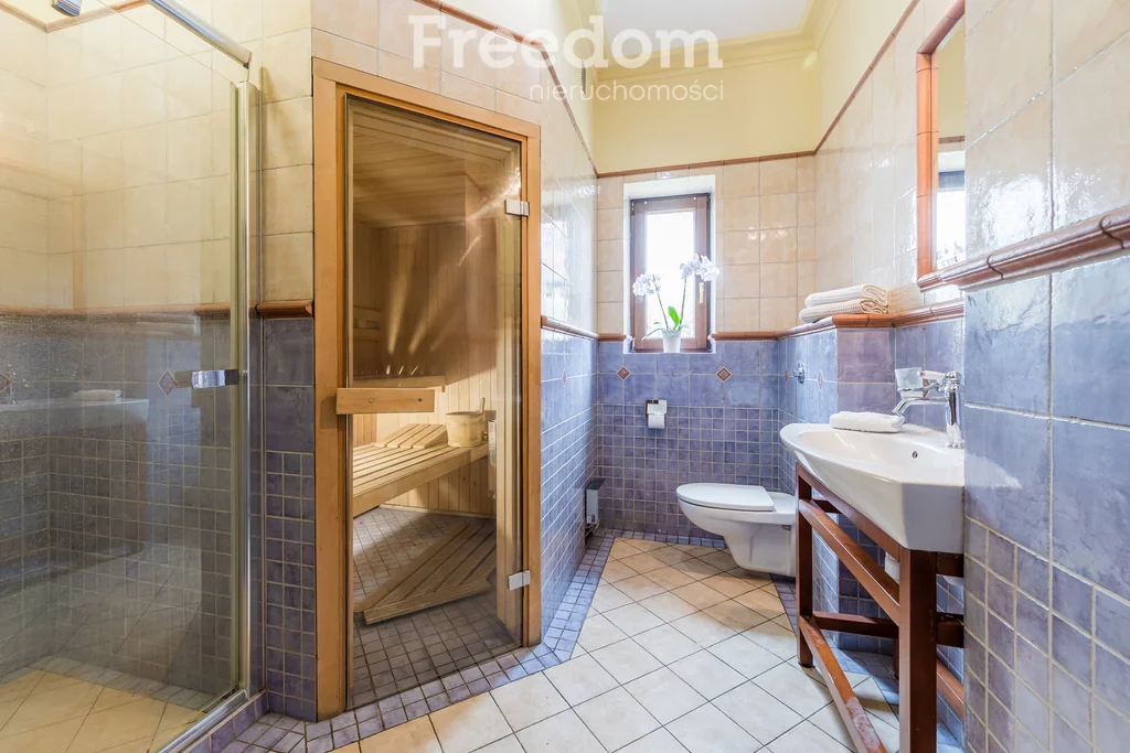 Dom 324,00 m², oferta nr , 15505/3685/ODS, Wiktorów, Wrzosowa