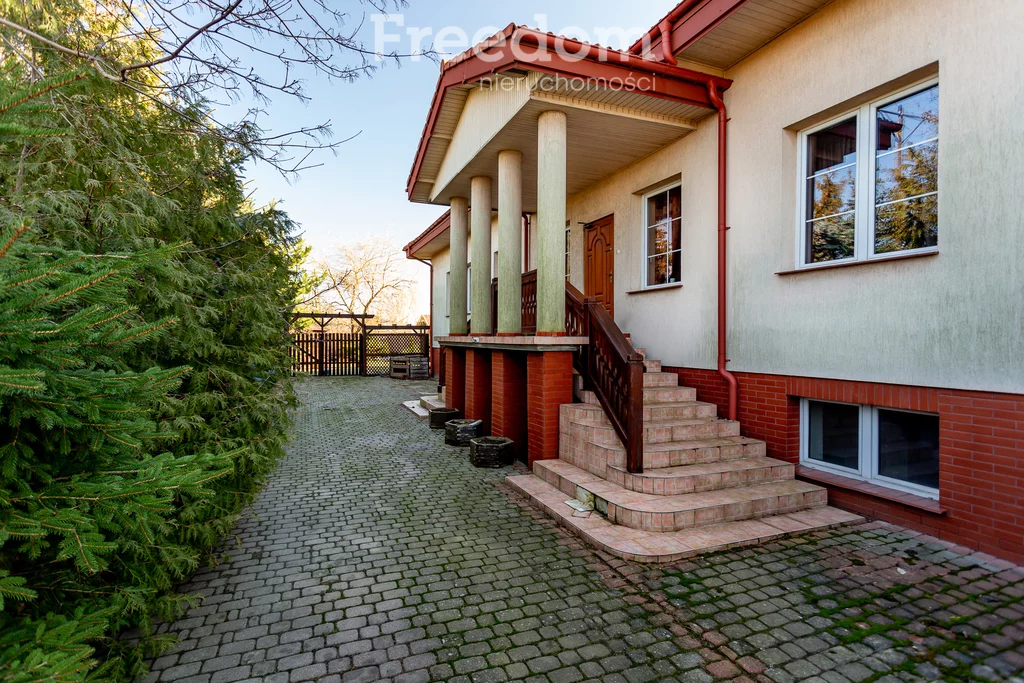 Dom i rezydencja 718,73 m², oferta nr , 301/3685/ODW, Szczuczyn, Grunwaldzka
