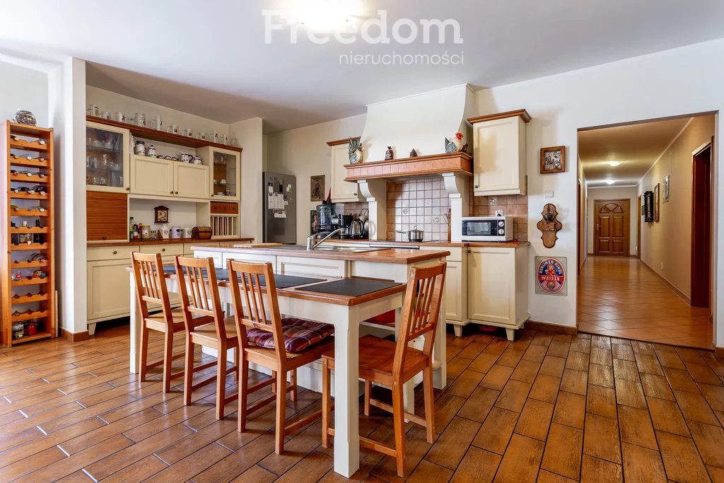 Dom i rezydencja 718,73 m², oferta nr , 301/3685/ODW, Szczuczyn, Grunwaldzka