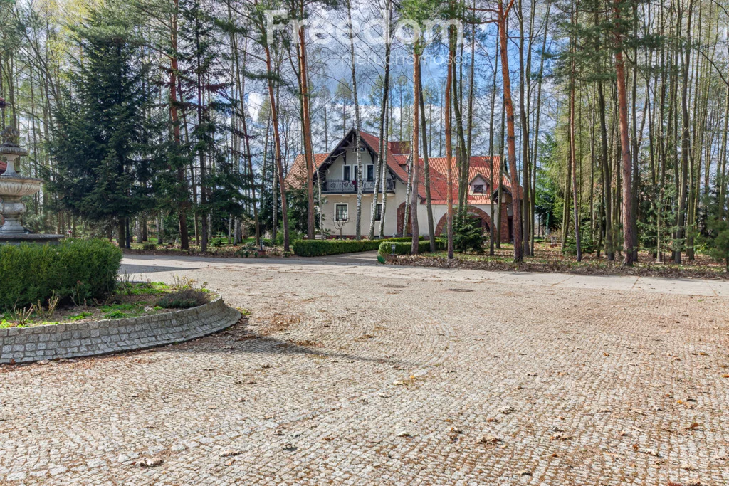 Dom 396,00 m², oferta nr , 15086/3685/ODS, Czernidła