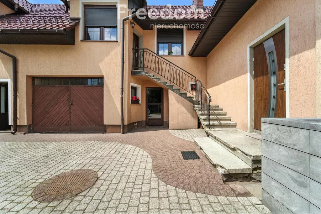 Dom i rezydencja 237,00 m², oferta nr , 15887/3685/ODS, Miasteczko Śląskie, ks. Franciszka Wyciślika
