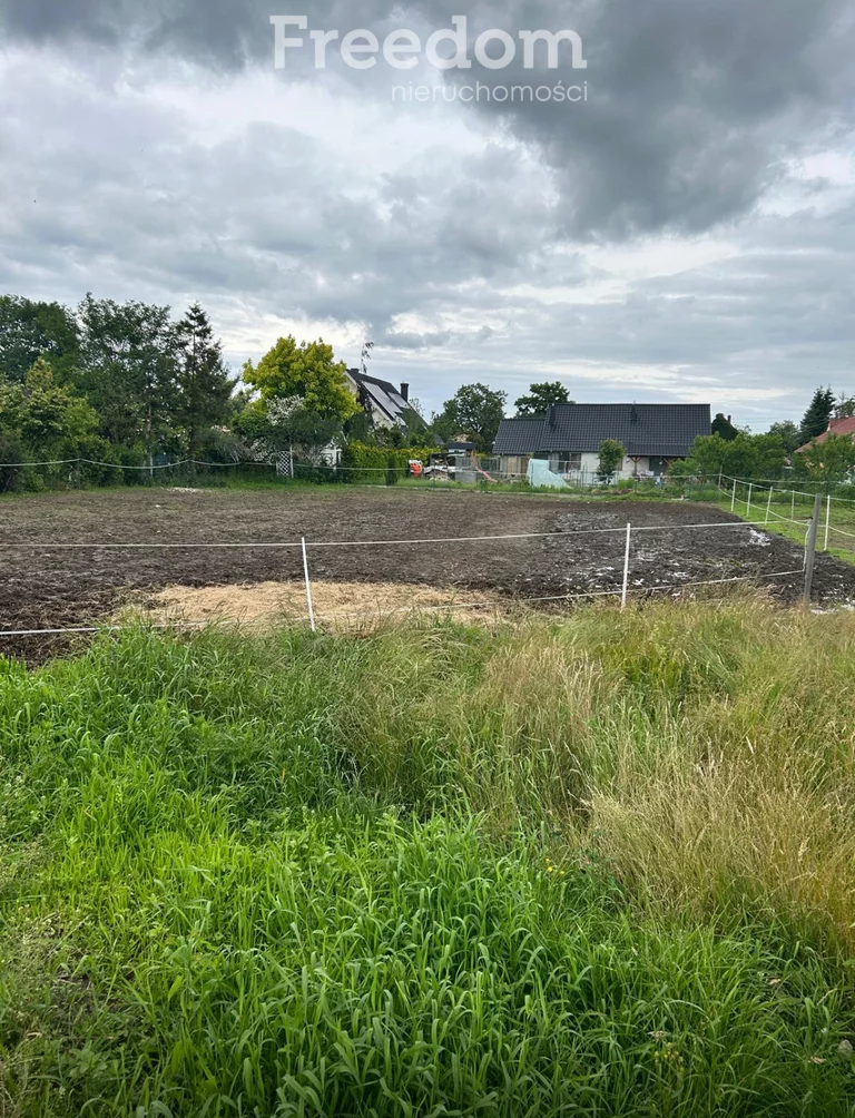 Działka 961,00 m², oferta nr , 10914/3685/OGS, Brzeźnik
