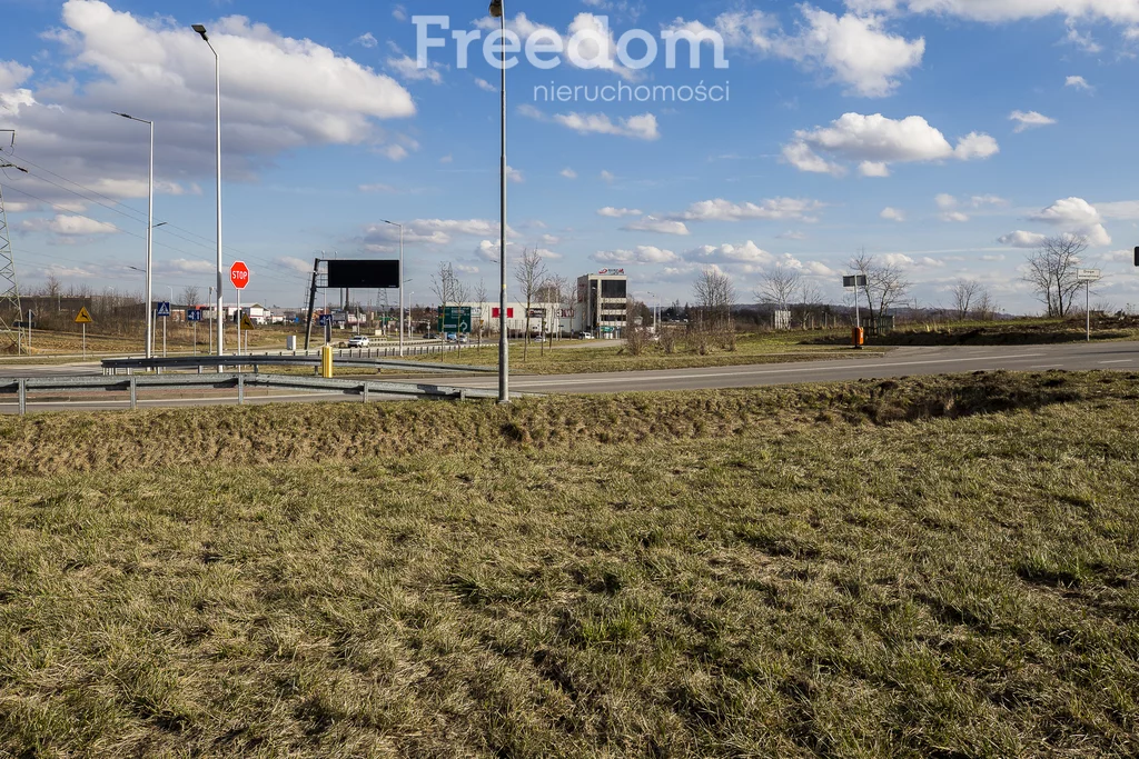 Działka 5 218,00 m², oferta nr , 10734/3685/OGS, Rzeszów, Zwięczyca, Żołnierzy 9 Dywizji Piechoty