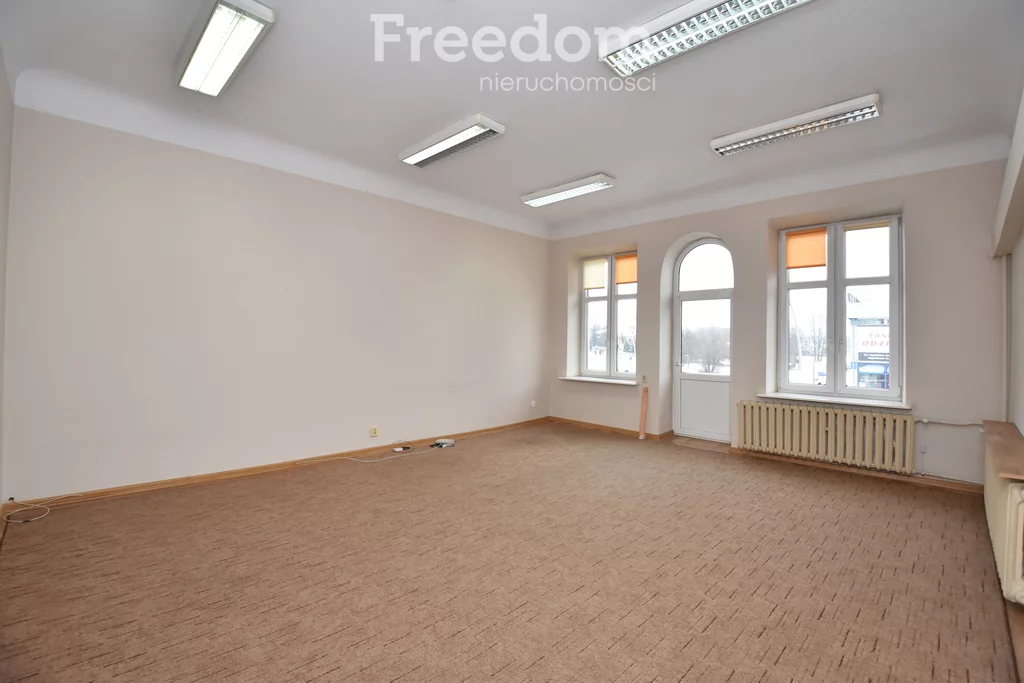 Biuro 32,00 m², oferta nr , 1680/3685/OLW, Ostrowiec Świętokrzyski, al. 3 Maja-idx