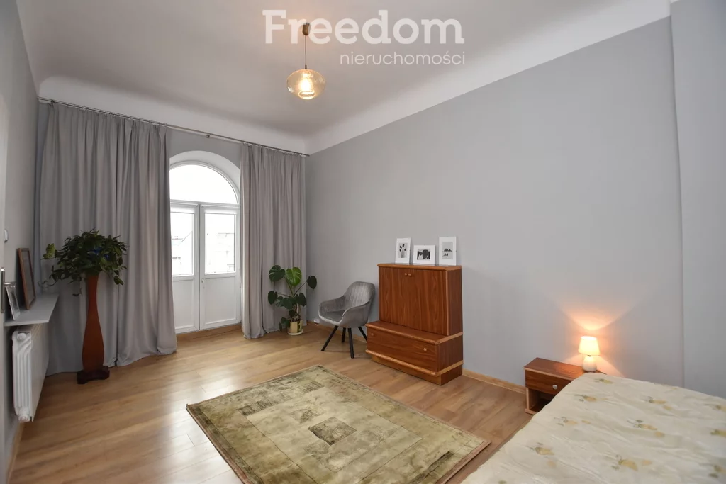 Lokal użytkowy 748,00 m², oferta nr , 899/3685/OOS, Ostrowiec Świętokrzyski, al. 3 Maja