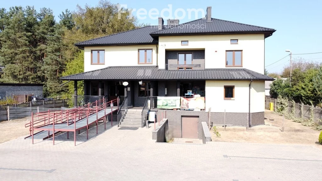 Lokal użytkowy 110,00 m², oferta nr , 2283/3685/OLW, Ostrowiec Świętokrzyski, Bałtowska