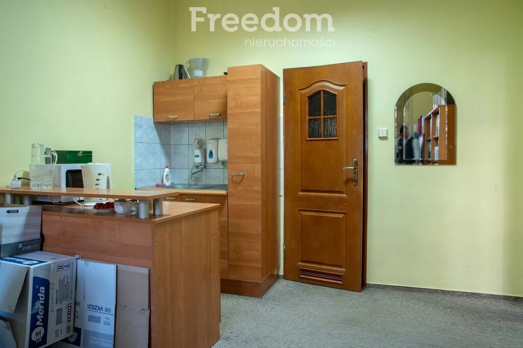 Biuro 61,50 m², oferta nr , 1911/3685/OLS, Radom, Śródmieście, Bóżniczna