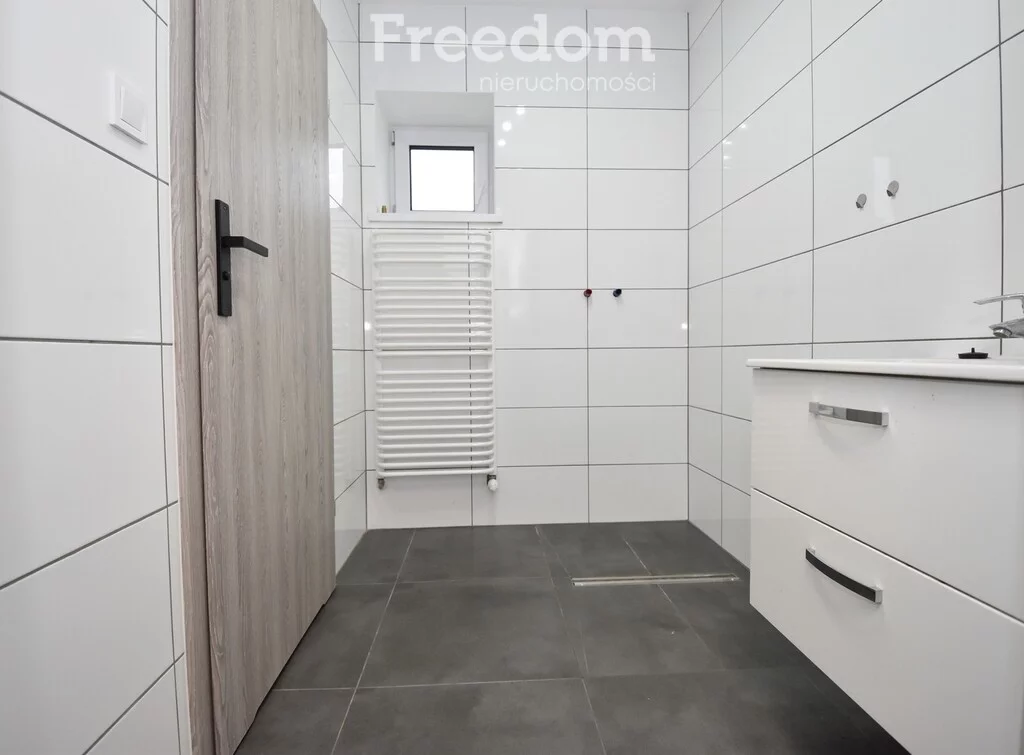 Lokal użytkowy 352,80 m², oferta nr , 971/3685/OOS, Bodzechów, Cegielniana