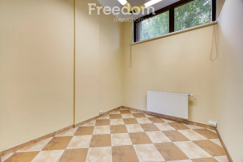 Lokal użytkowy 77,00 m², oferta nr , 1999/3685/OLS, Rzeszów, Cegielniana