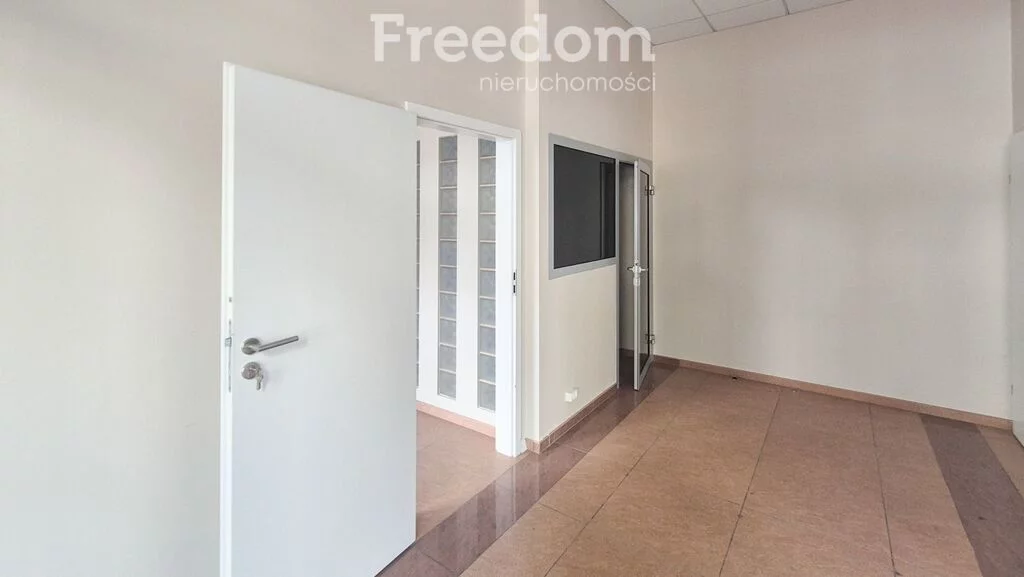 Lokal użytkowy 52,61 m², oferta nr , 1913/3685/OLS, Kołobrzeg, Cicha