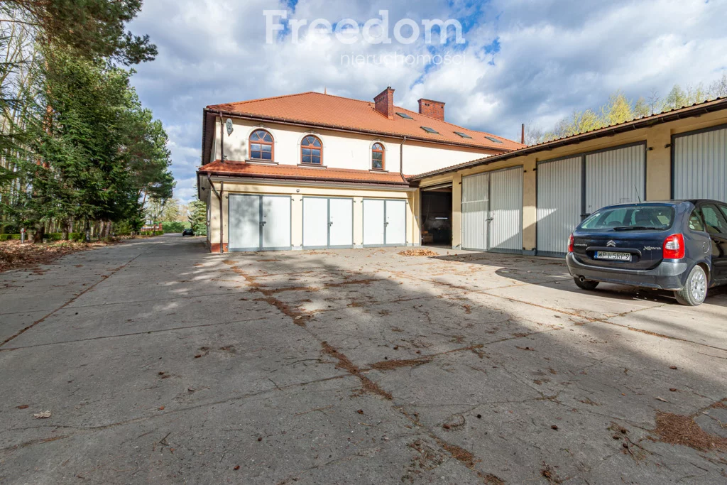 Lokal użytkowy 2 200,00 m², oferta nr , 107/3685/OHS, Czernidła
