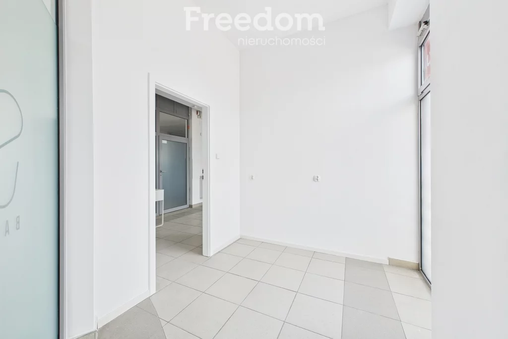 Lokal użytkowy 46,30 m², oferta nr , 2236/3685/OLW, Elbląg, pl. Dworcowy
