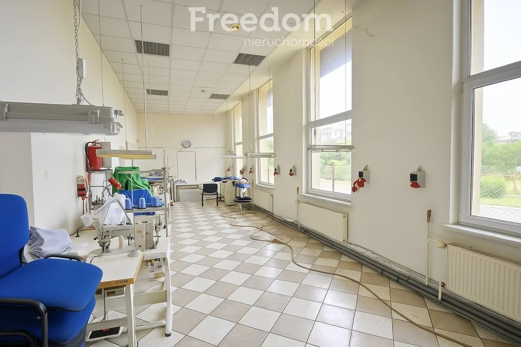 Lokal użytkowy 168,80 m², oferta nr , 2227/3685/OLW, Koniecpol, Działkowa