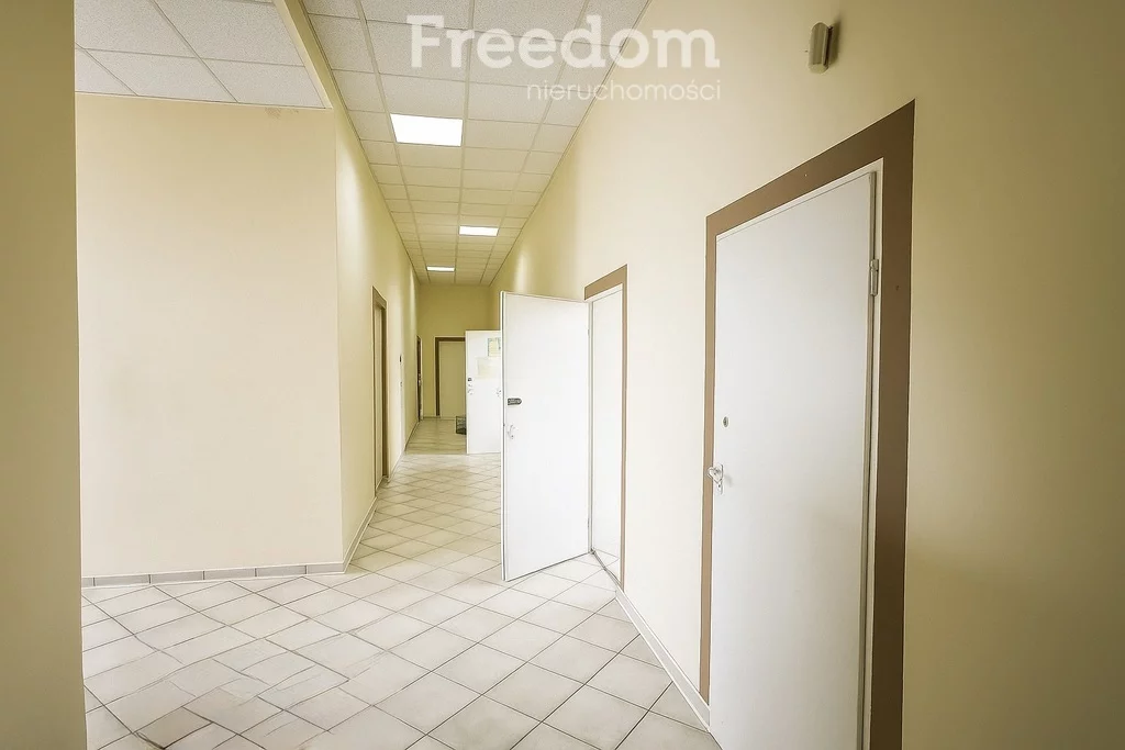 Lokal użytkowy 168,80 m², oferta nr , 2227/3685/OLW, Koniecpol, Działkowa