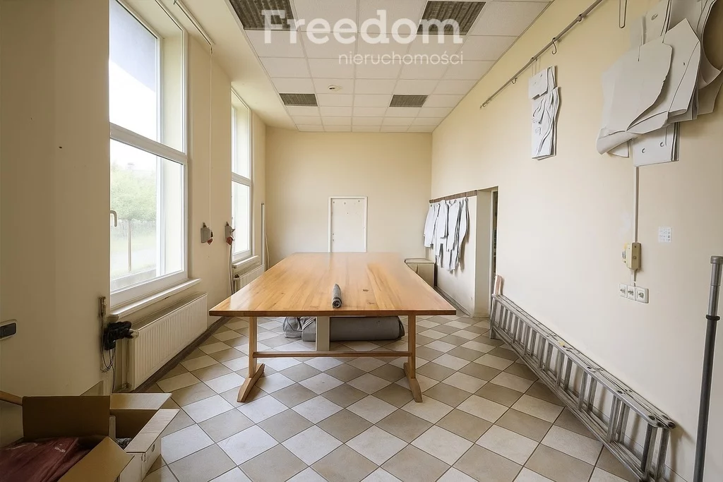 Lokal użytkowy 168,80 m², oferta nr , 2227/3685/OLW, Koniecpol, Działkowa