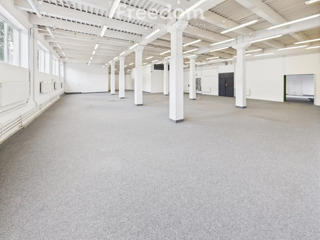 Lokal użytkowy 560,00 m², oferta nr , 2284/3685/OLW, Skoczów, Fabryczna