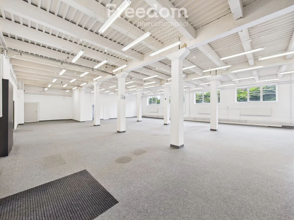 Lokal użytkowy 560,00 m², oferta nr , 2284/3685/OLW, Skoczów, Fabryczna
