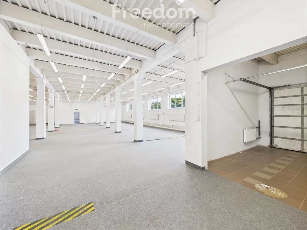 Lokal użytkowy 560,00 m², oferta nr , 2284/3685/OLW, Skoczów, Fabryczna