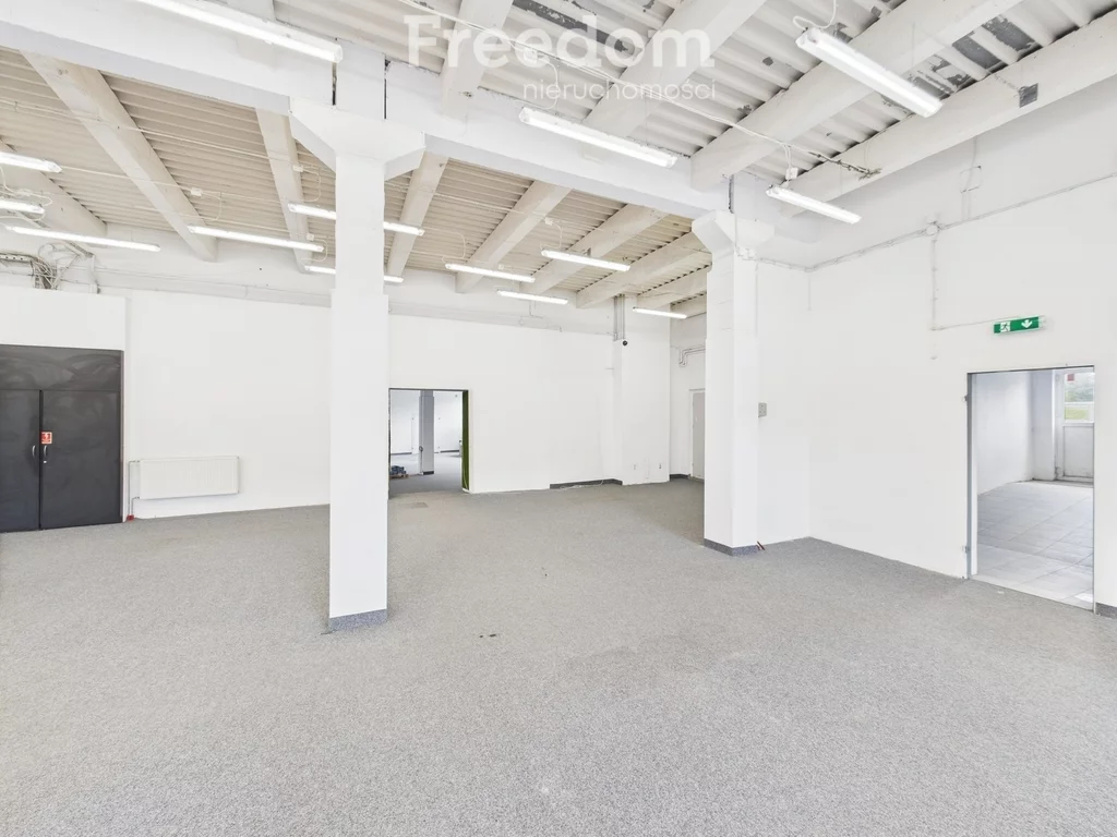 Lokal użytkowy 560,00 m², oferta nr , 2284/3685/OLW, Skoczów, Fabryczna
