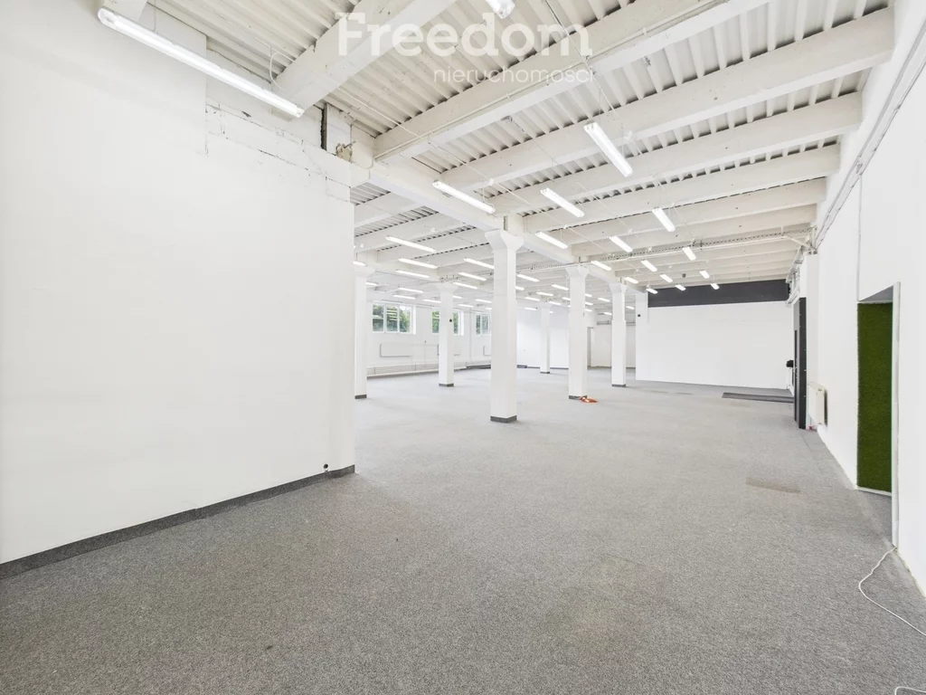 Lokal użytkowy 560,00 m², oferta nr , 2284/3685/OLW, Skoczów, Fabryczna