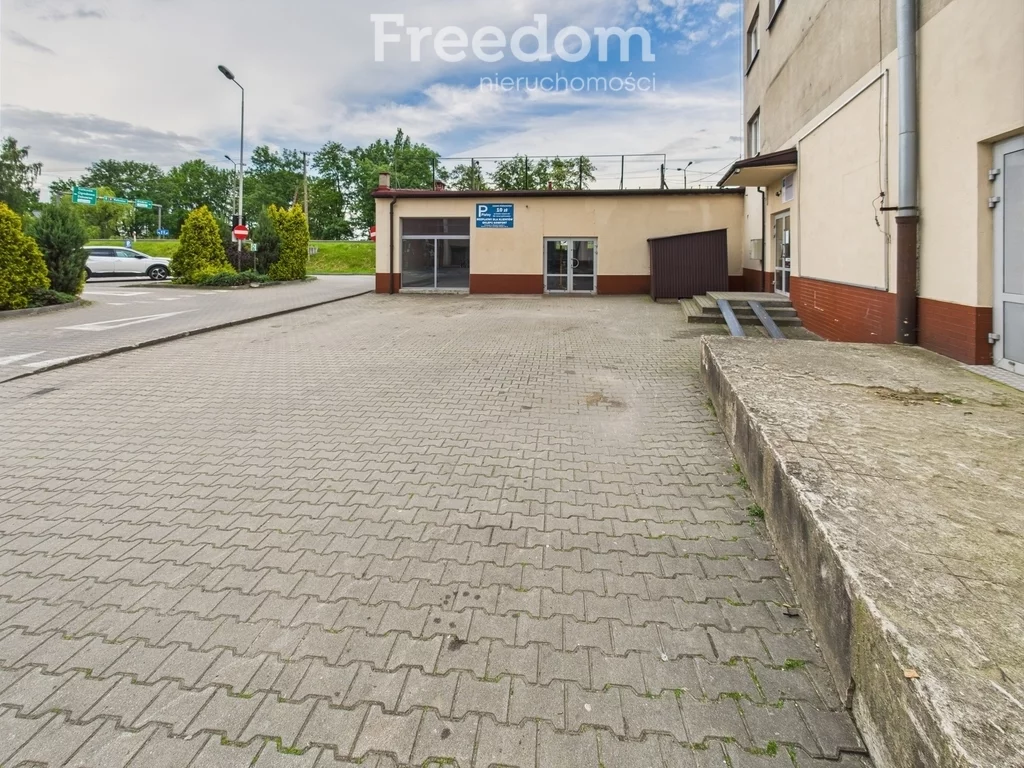 Lokal użytkowy 370,00 m², oferta nr , 2289/3685/OLW, Skoczów, Fabryczna