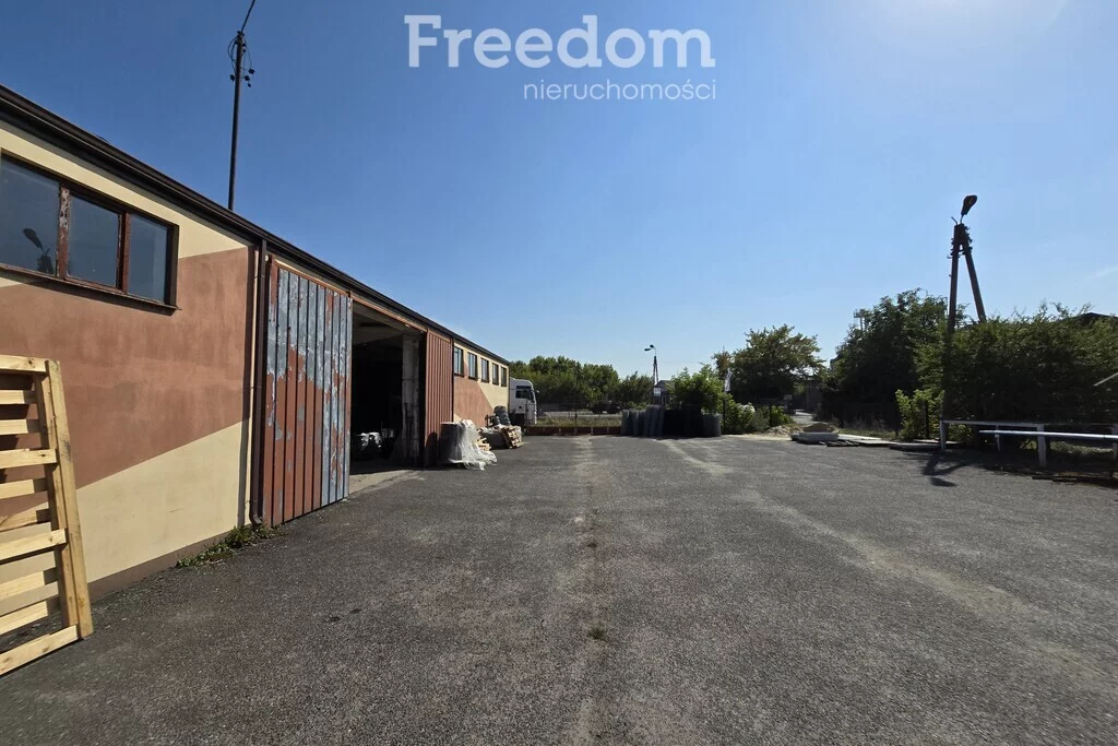 Lokal użytkowy 4 133,00 m², oferta nr , 965/3685/OOS, Biała Podlaska, Handlowa