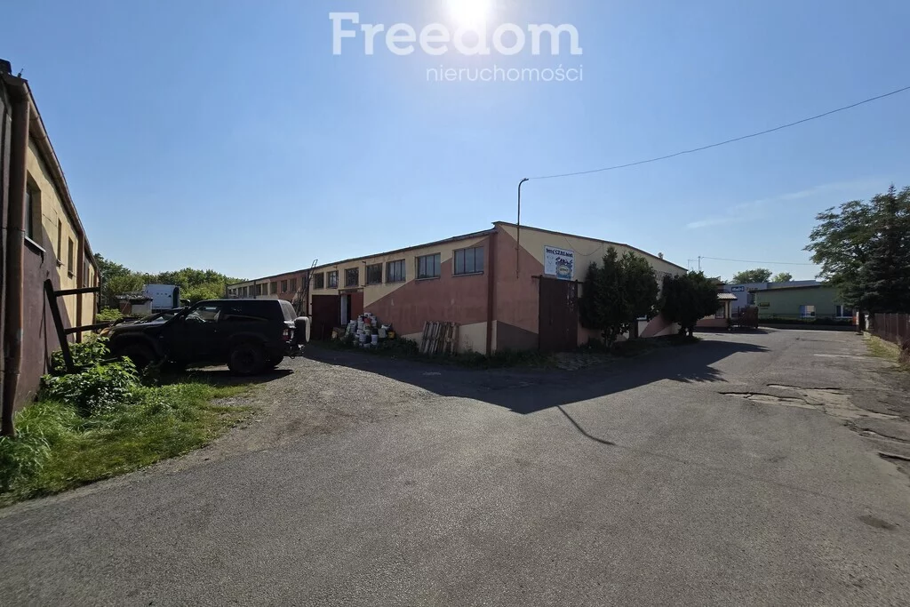 Lokal użytkowy 4 133,00 m², oferta nr , 965/3685/OOS, Biała Podlaska, Handlowa