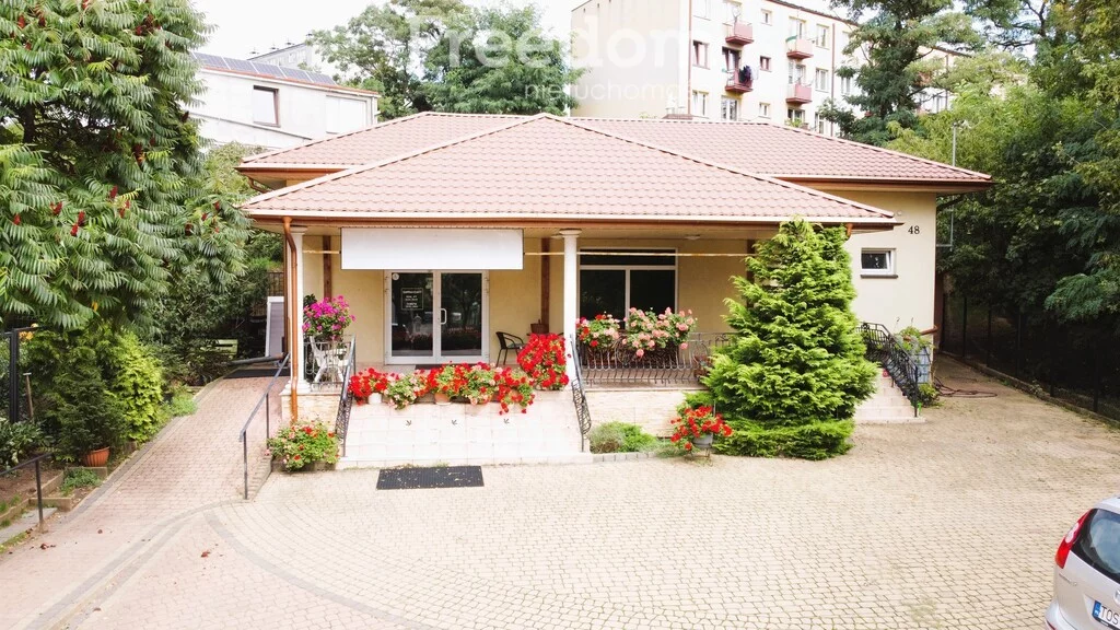 Lokal użytkowy 67,00 m², oferta nr , 2293/3685/OLW, Ostrowiec Świętokrzyski, Henryka Sienkiewicza