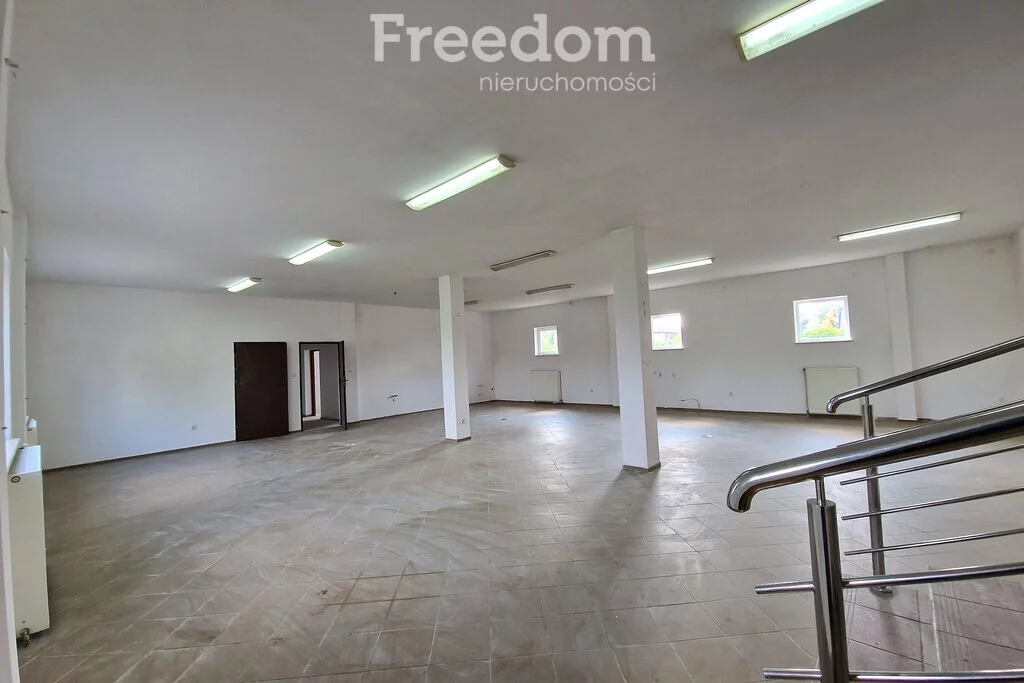 Lokal użytkowy 809,00 m², oferta nr , 919/3685/OOS, Huszlew