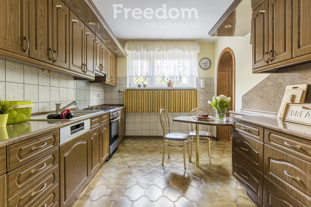 Lokal użytkowy 687,44 m², oferta nr , 1805/3685/OLS, Legionowo, Jana III Sobieskiego