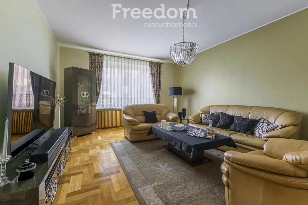Lokal użytkowy 687,44 m², oferta nr , 1805/3685/OLS, Legionowo, Jana III Sobieskiego