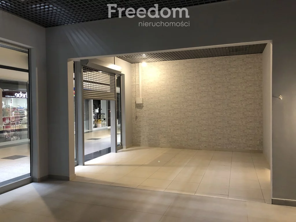 Lokal użytkowy 53,37 m², oferta nr , 947/3685/OLS, Ostróda, Jana Pawła II