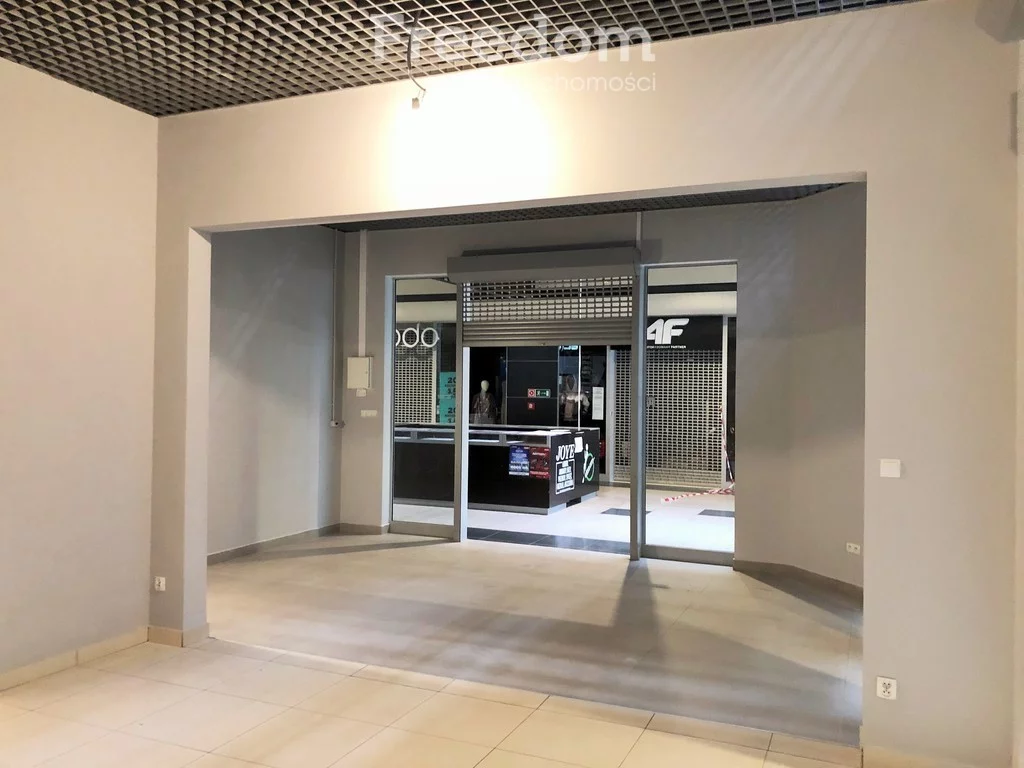 Lokal użytkowy 53,37 m², oferta nr , 947/3685/OLS, Ostróda, Jana Pawła II