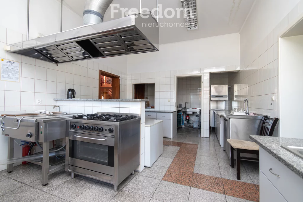 Lokal użytkowy 697,00 m², oferta nr , 836/3685/OOS, Korfantów, Juliusza Słowackiego