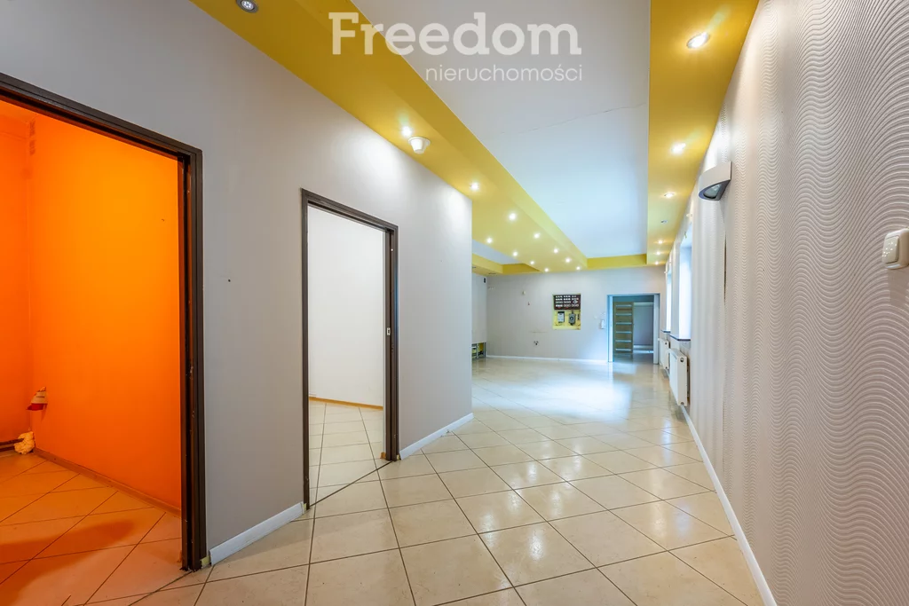 Lokal użytkowy 220,00 m², oferta nr , 2297/3685/OLW, Kanie, Kolejowa