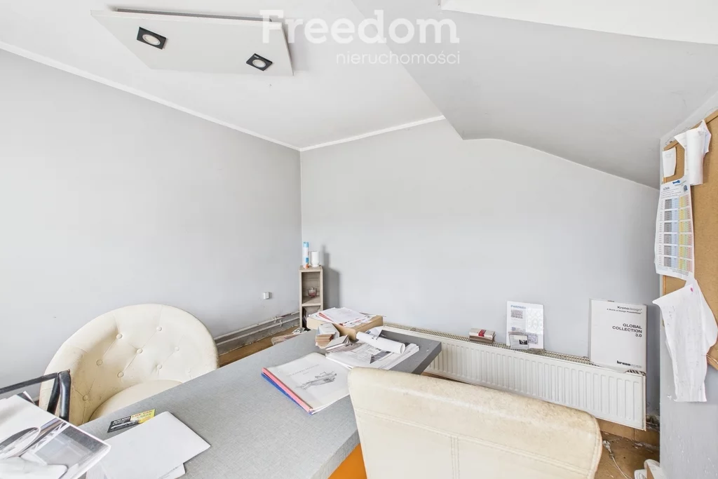Lokal użytkowy 400,00 m², oferta nr , 952/3685/OOS, Markusy