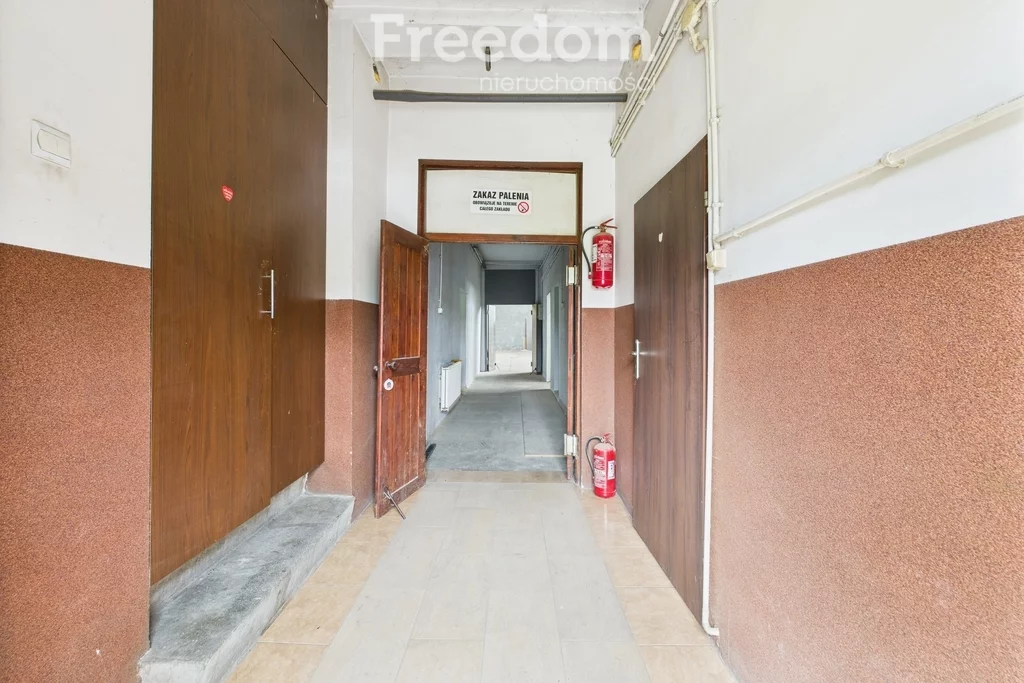 Lokal użytkowy 400,00 m², oferta nr , 982/3685/OOS, Markusy