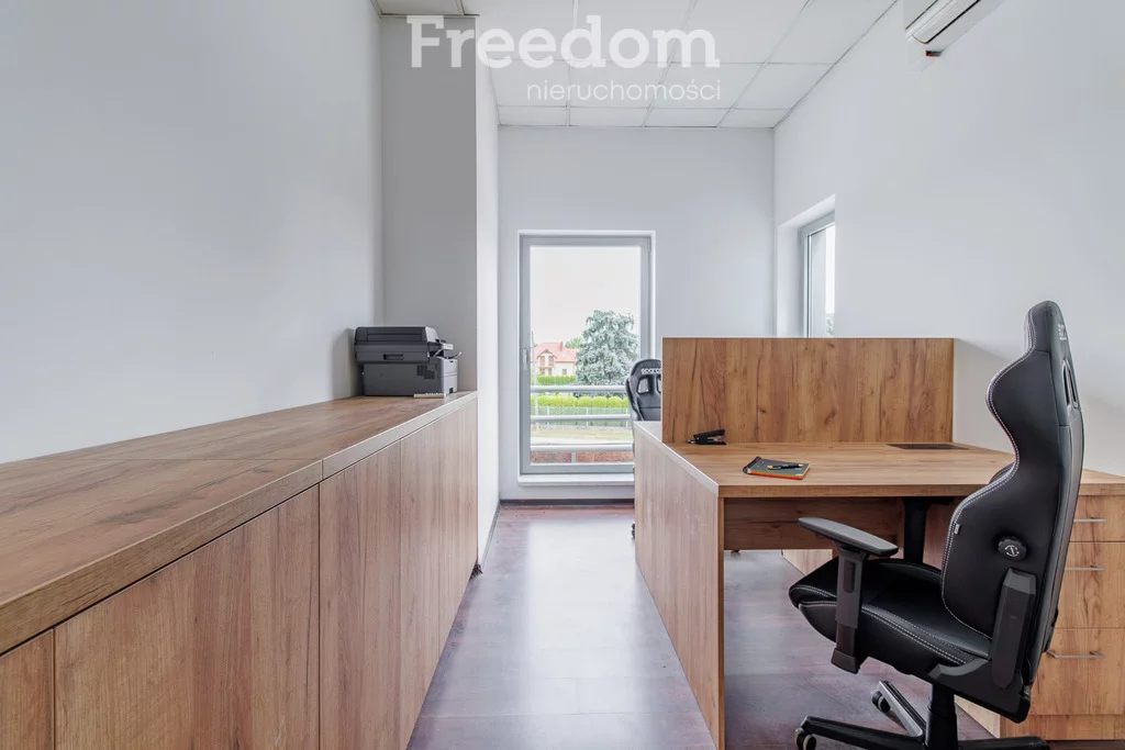 Lokal użytkowy 574,48 m², oferta nr , 1947/3685/OLS, Ostrów