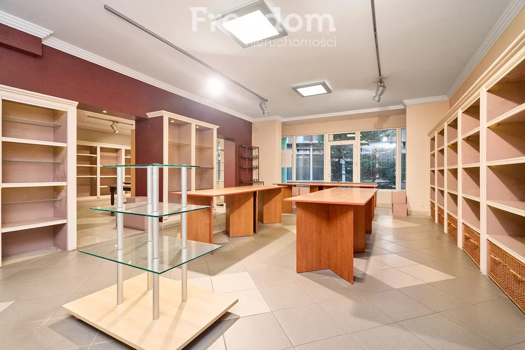 Lokal użytkowy 110,75 m², oferta nr , 1688/3685/OLS, Kętrzyn, Rybna