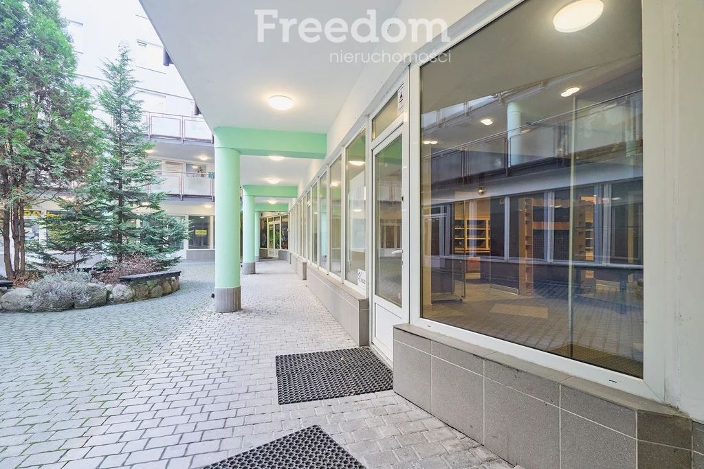 Lokal użytkowy 110,75 m², oferta nr , 1688/3685/OLS, Kętrzyn, Rybna