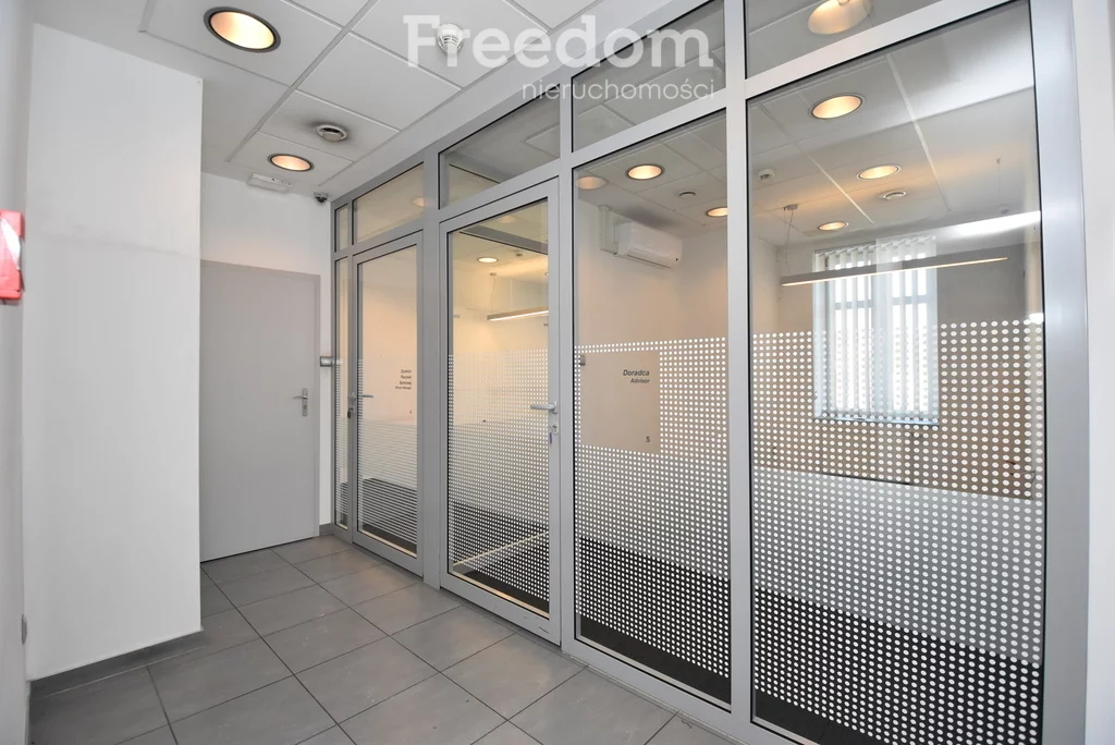 Biuro 166,26 m², oferta nr , 2212/3685/OLW, Ostrowiec Świętokrzyski, Rynek