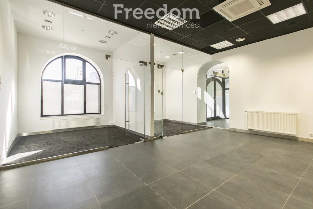 Lokal użytkowy 140,00 m², oferta nr , 2140/3685/OLW, Prudnik, rynek Rynek