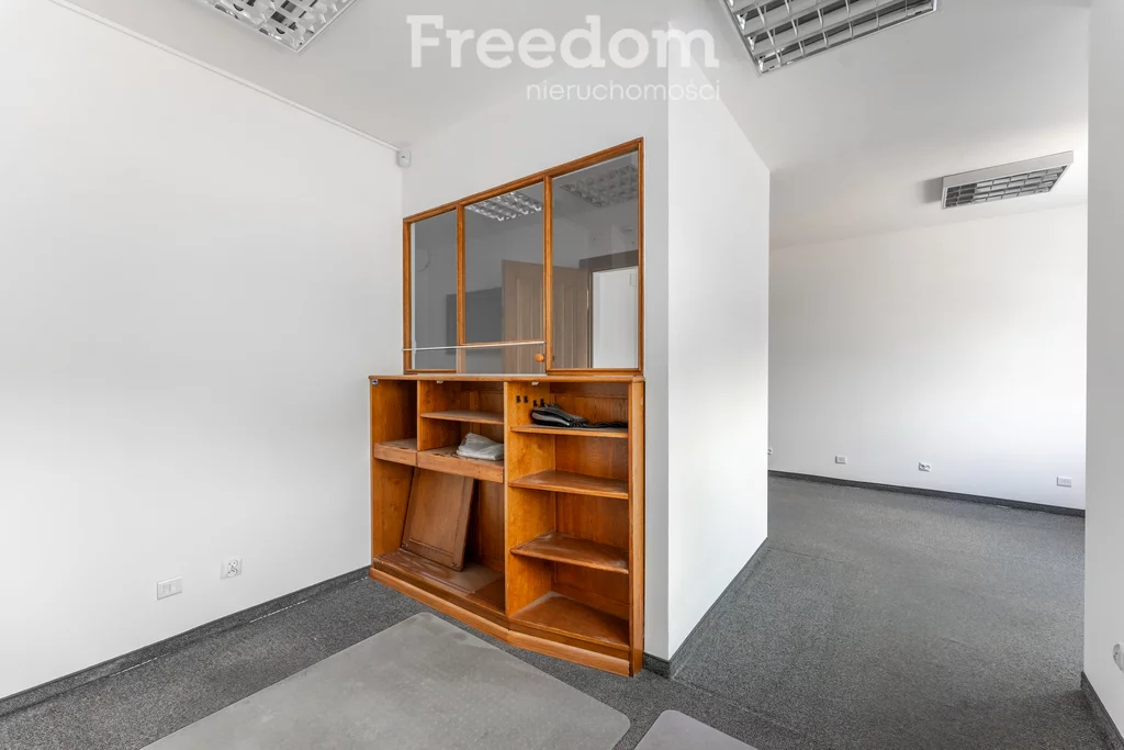 Lokal użytkowy 73,00 m², oferta nr , 2110/3685/OLW, Góra Kalwaria, Sportowa